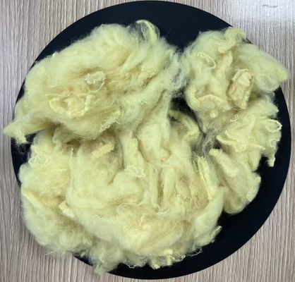 좋은 가격 재활용 폴리에스터 스테이플 섬유 2.5D 51mm 병아리 노란색 온라인으로