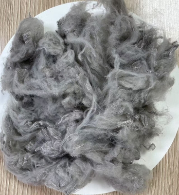 좋은 가격 재활용 된 폴리에스터 스테이플 섬유 1.5D 38mm 밝은 회색 자외선 보호 온라인으로