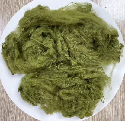 좋은 가격 Recycled Polyester Staple Fiber with 255-265°C Melting Point in Bright Army Green and High Wrinkle Resistance 온라인으로