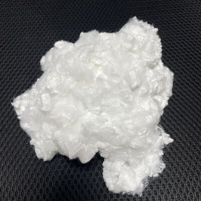 좋은 가격 고백색 PET 섬유 2D×38mm 부드럽고 안정적인 섬유 생산용 맞춤형 사양 온라인으로