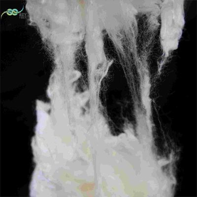 흰색 직무가 아닌 직물을 위한 높은 연장 60mm 불 난연제 폴리에스터 섬유
