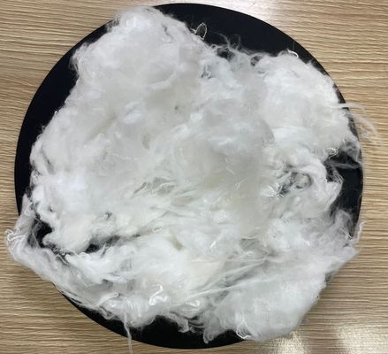 좋은 가격 폴리트리메틸렌 테레프 탈레이트 섬유 100% PTT 섬유 1.5D 38mm 온라인으로
