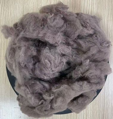 좋은 가격 반 둔한 반짝이는 재활용 폴리에스터 스테이플 섬유 5D 32mm 낙타 온라인으로