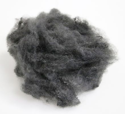 좋은 가격 자동차 내장재용 8.89D 65mm 회색 버진 폴리에스터 스테이플 섬유 온라인으로