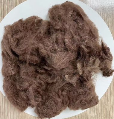 좋은 가격 재활용 된 폴리에스터 스테이플 파이버 2.5D 51mm 커피 색상 온라인으로