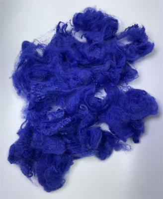 좋은 가격 Recycled Polyester Staple Fiber with 0.2% Oil Content and 0.7-15dtex Fineness in Sapphire Blue 온라인으로